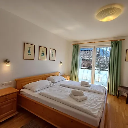 Pine Zell Am - Steinbock 公寓 滨湖采尔